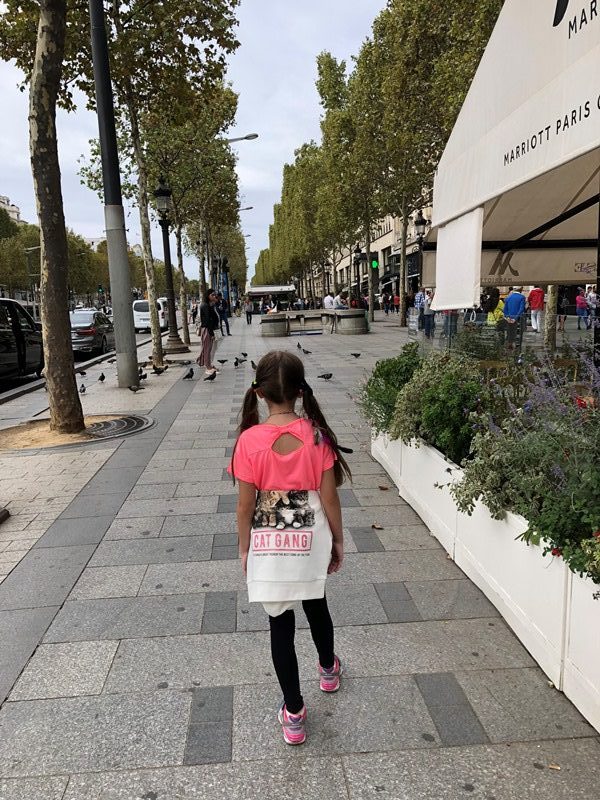 Paris sanzelize caddesi