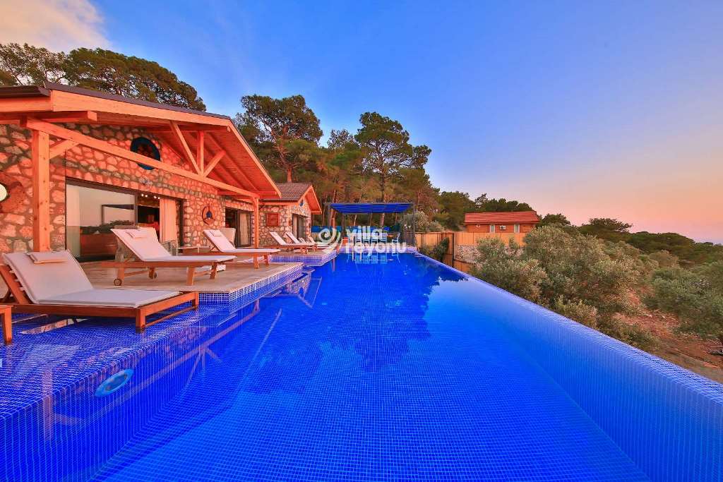 Kalkan Kiralık Villa 2