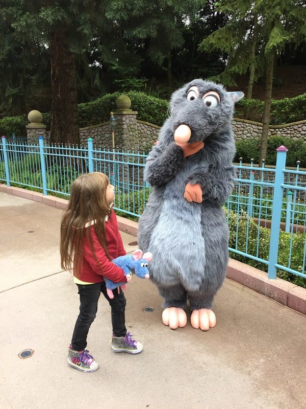 Paris disneyland gezi yorumlari