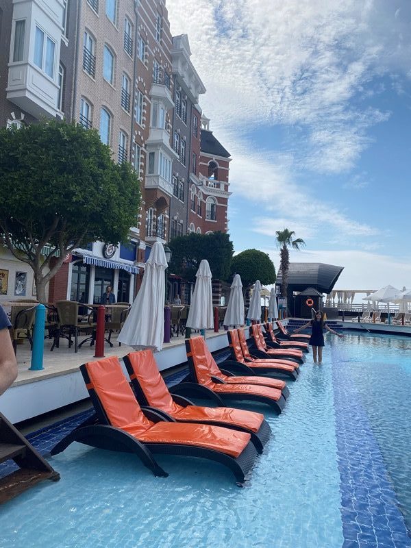 orange county kemer havuz resimleri