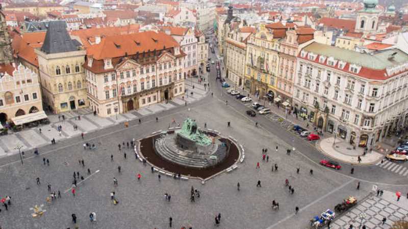 Prag karl meydanı