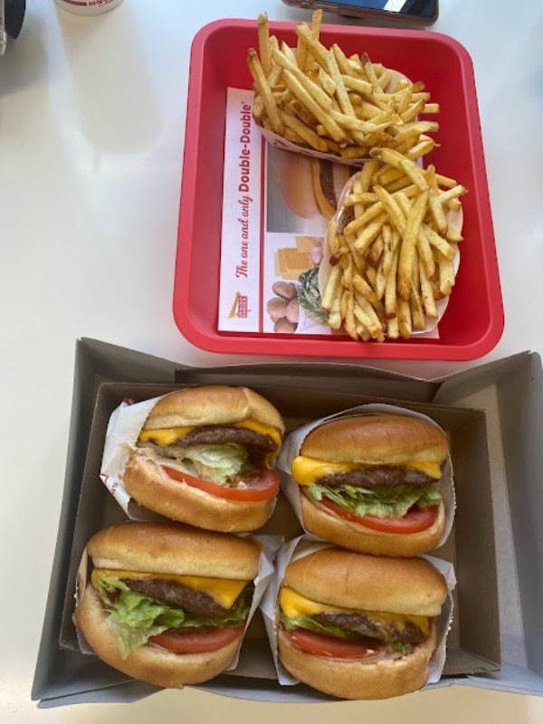 in N out burger los angeles