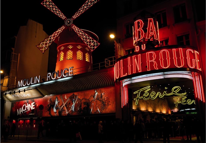 http://www.harikalardiyari.com/wp-content/uploads/2014/06/Paris-Moulin-Rouge-Kabaresi-Nedir.jpg