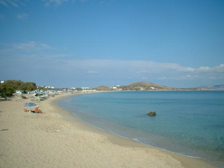 Naxos Adasında Yer Alan Plajlar