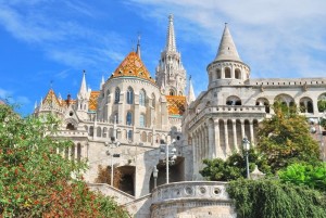 Budapeşte matyas kilisesi ve balıkçı tabyası