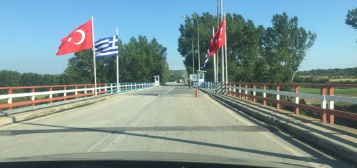 Yunanistana araba ile gitmek